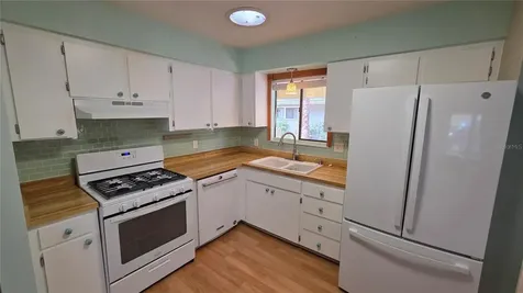 8496 NW 38th Terrace Gainesville FL 32653