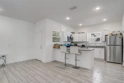 6120 Denson Drive Orlando FL 32808