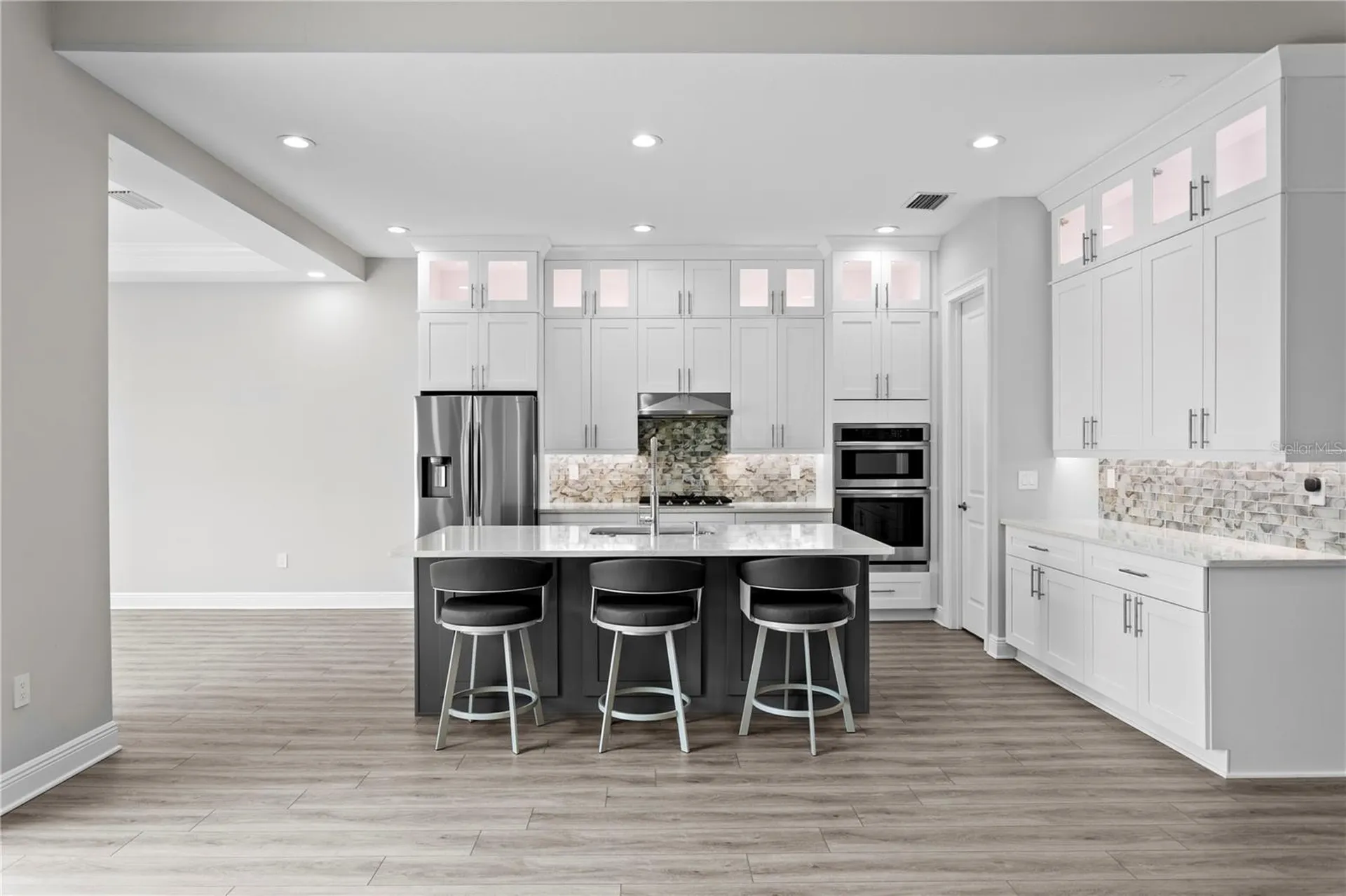 11 Franklin Court S St Petersburg FL 33711