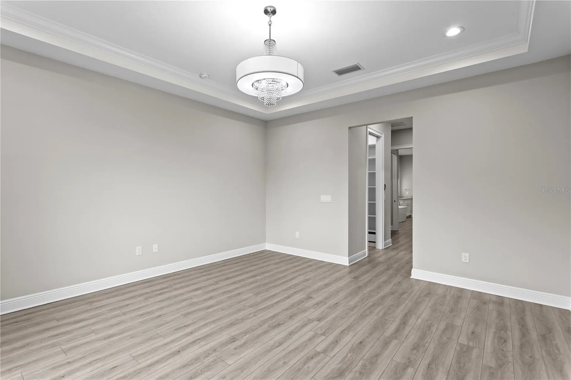11 Franklin Court S St Petersburg FL 33711