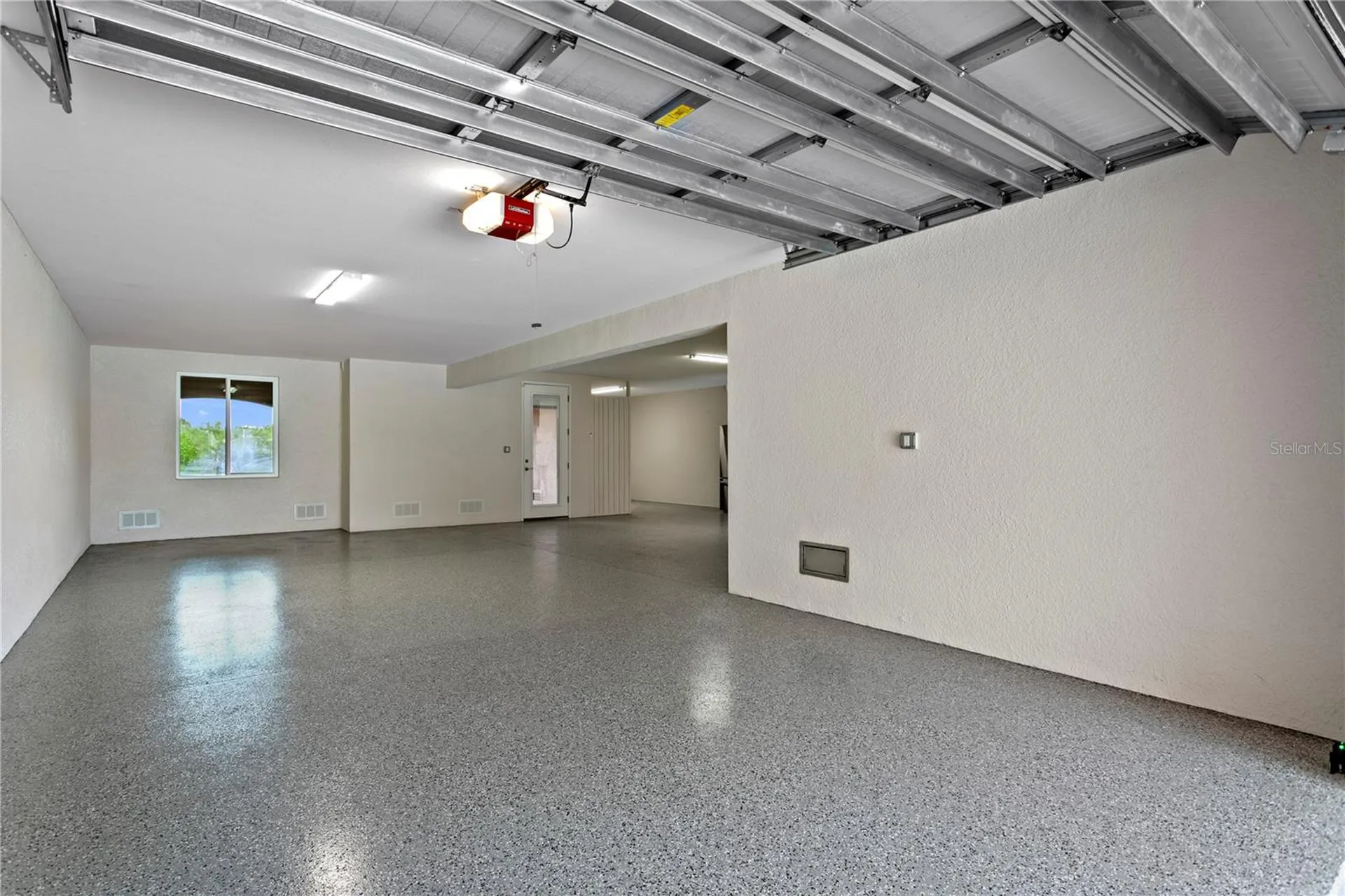11 Franklin Court S St Petersburg FL 33711