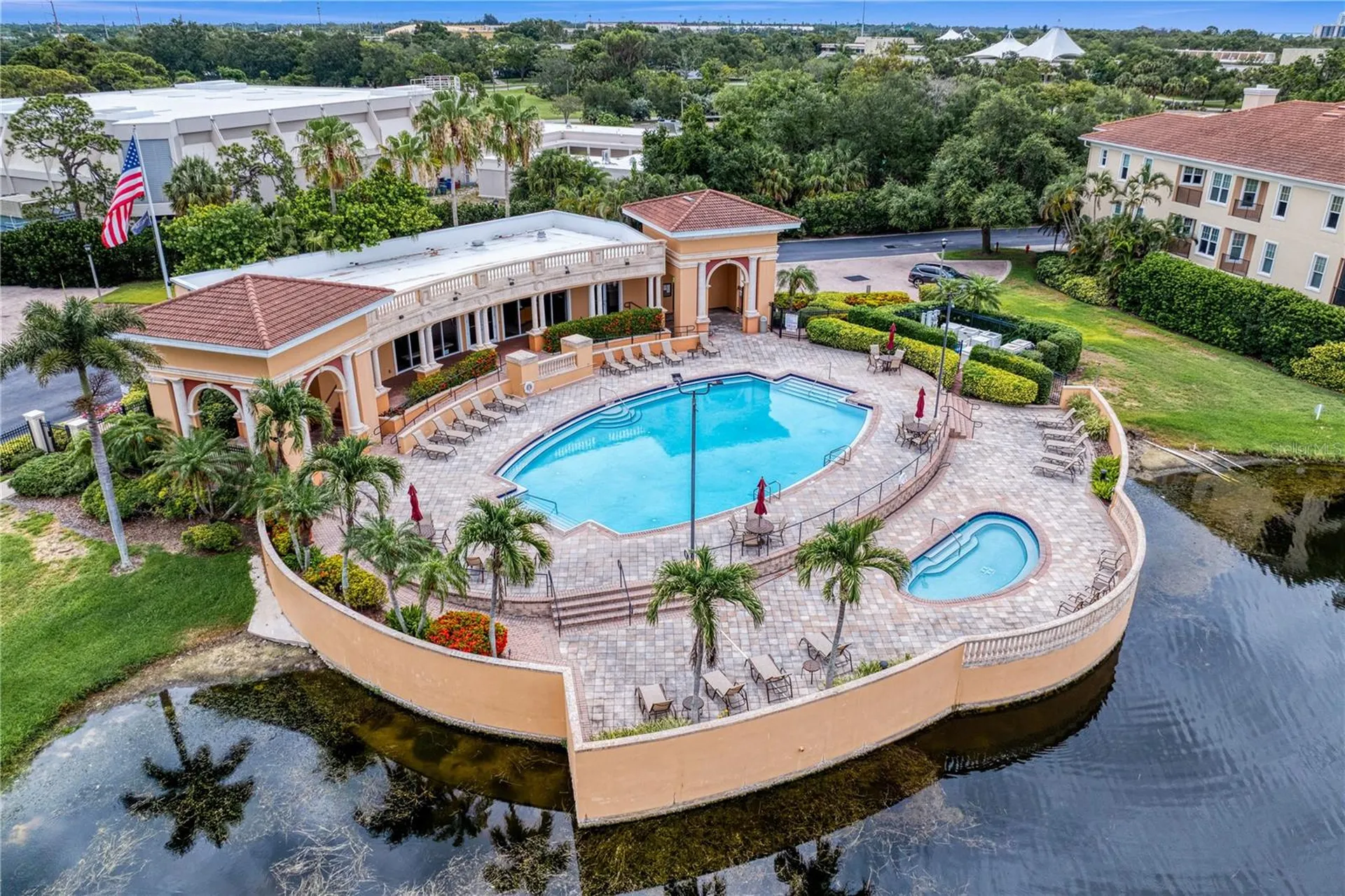 11 Franklin Court S St Petersburg FL 33711