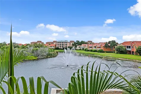 11 Franklin Court S St Petersburg FL 33711