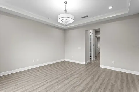 11 Franklin Court S St Petersburg FL 33711