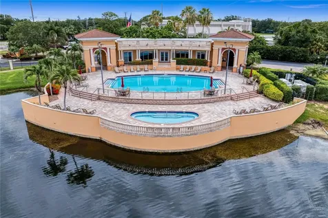 11 Franklin Court S St Petersburg FL 33711
