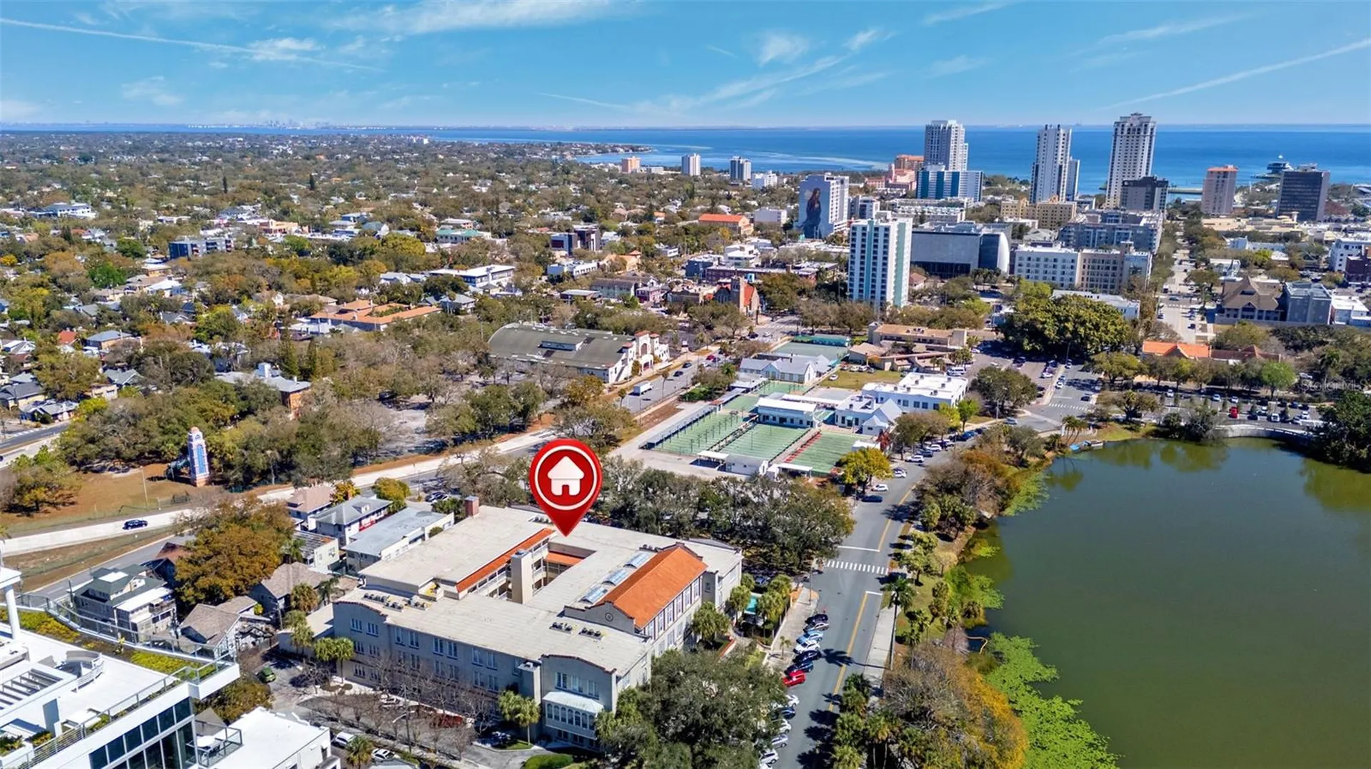 701 Mirror Lake Drive N St Petersburg FL 33701