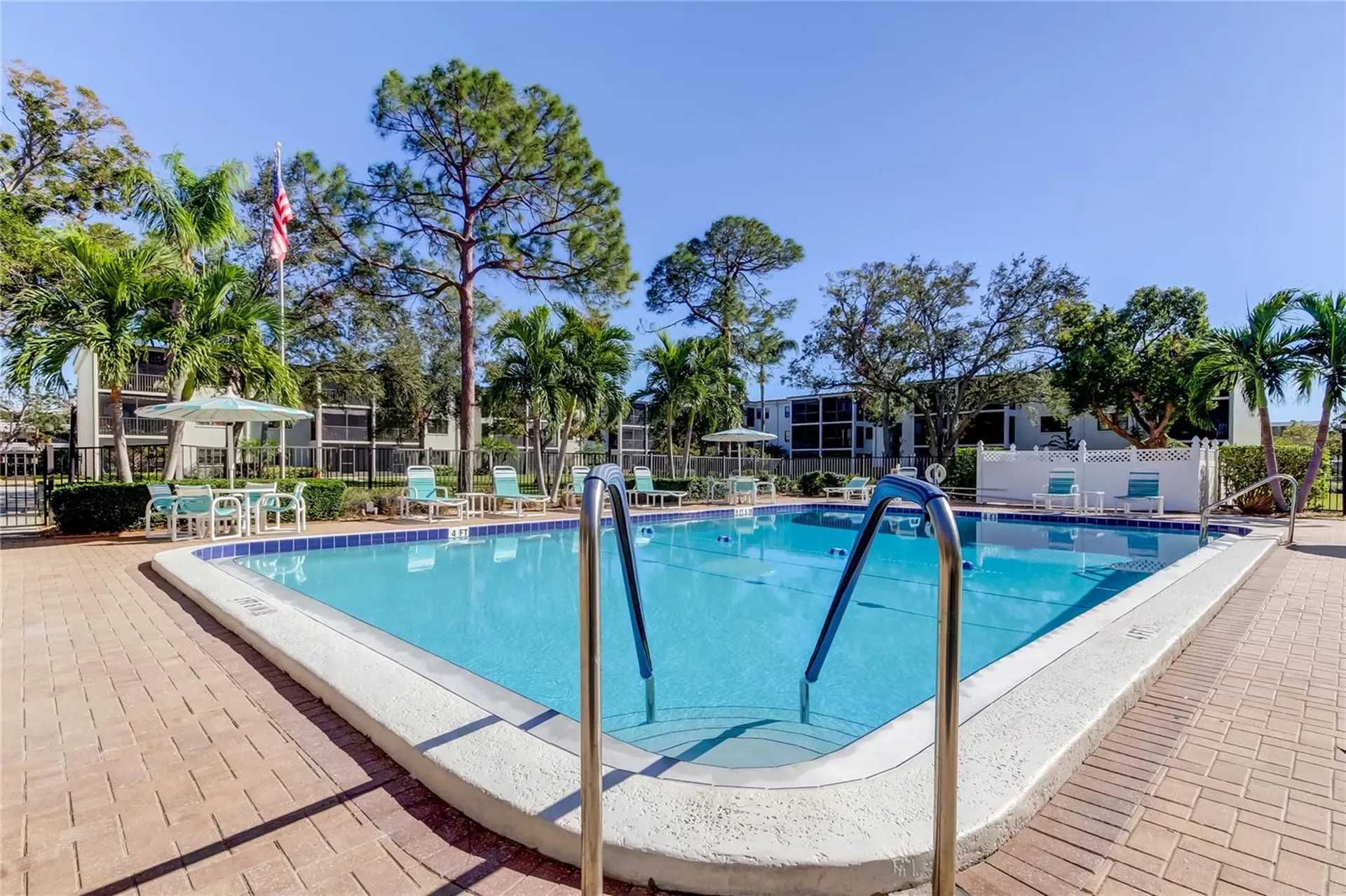 4910 Bay Street NE St Petersburg FL 33703