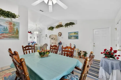 80 Roxboro Palm Coast FL 32164