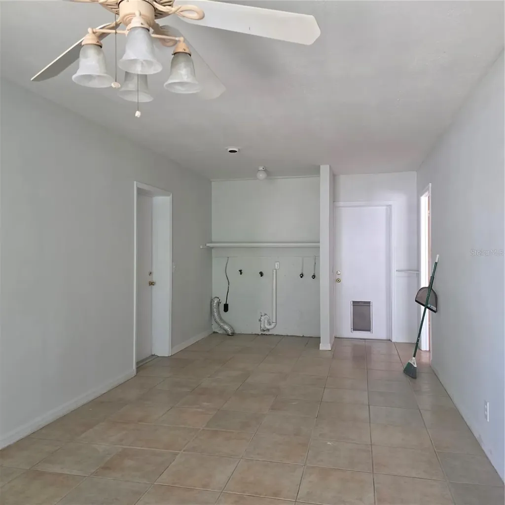 8313 Pat Boulevard Tampa FL 33615