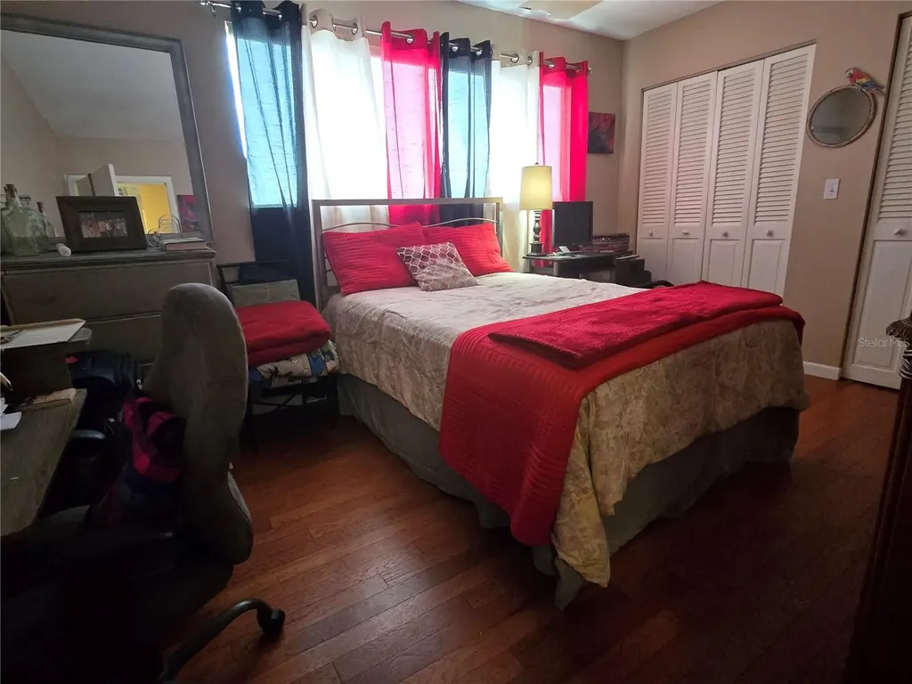 6305 Newtown Circle Tampa FL 33615