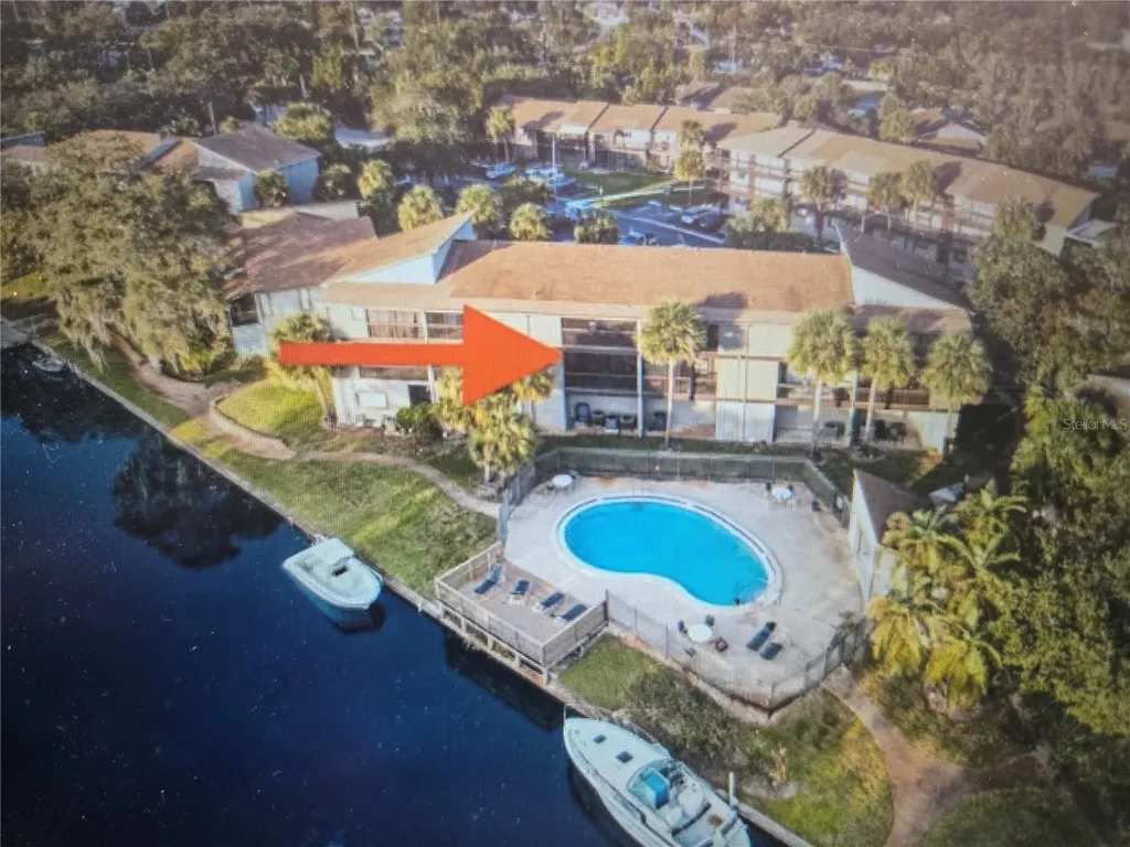 6305 Newtown Circle Tampa FL 33615
