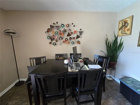 6305 Newtown Circle Tampa FL 33615