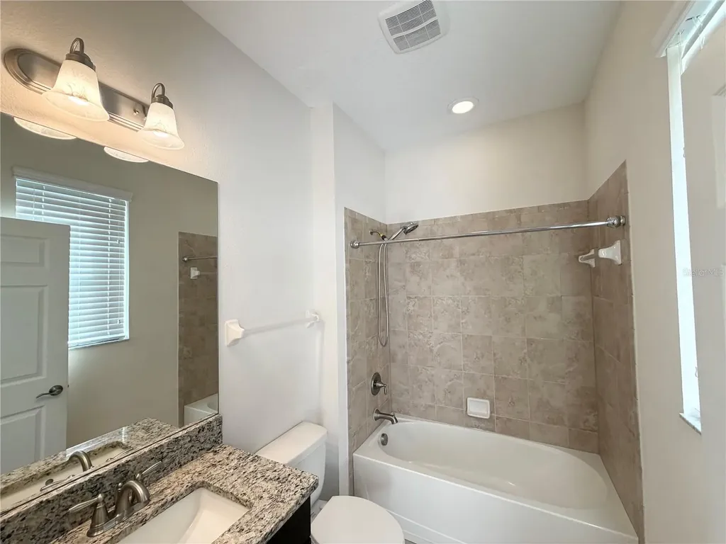 19522 Whispering Brook Drive Tampa FL 33647