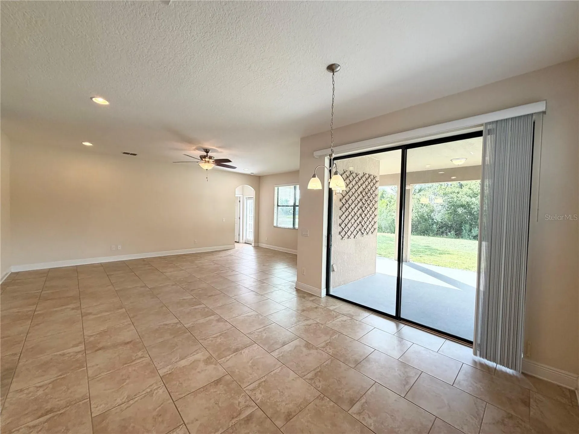 19522 Whispering Brook Drive Tampa FL 33647