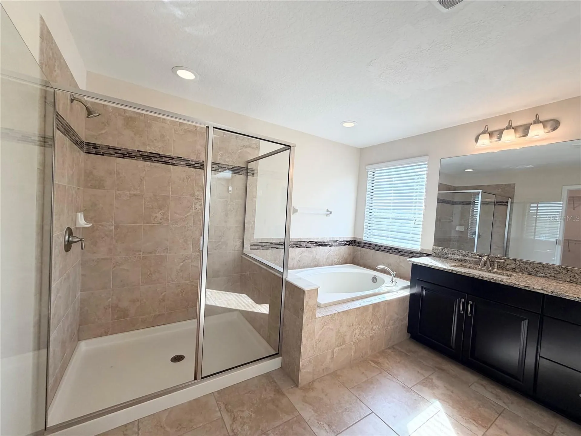 19522 Whispering Brook Drive Tampa FL 33647
