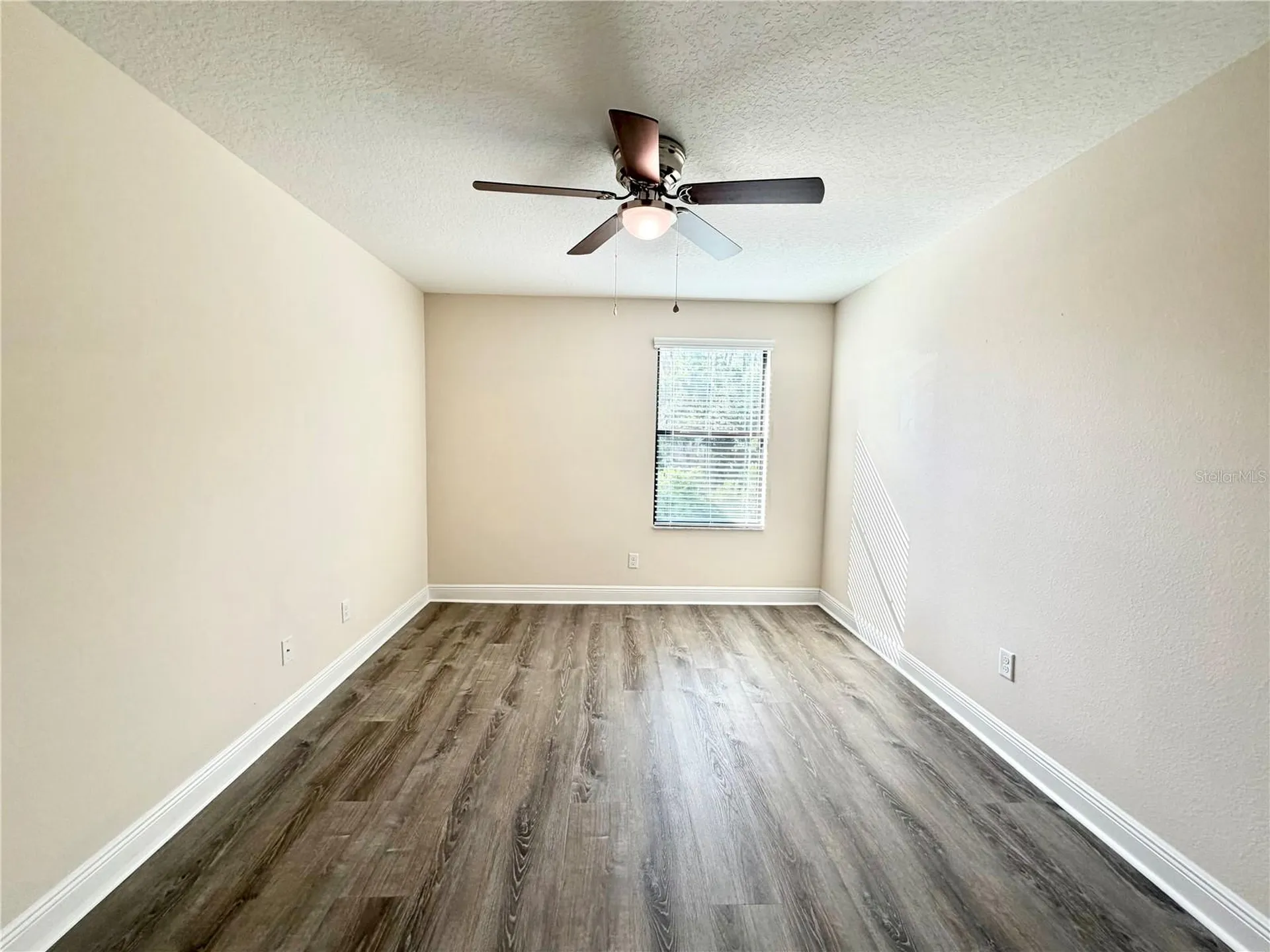 19522 Whispering Brook Drive Tampa FL 33647