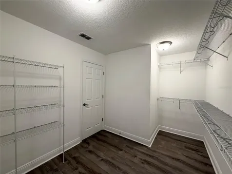 19522 Whispering Brook Drive Tampa FL 33647