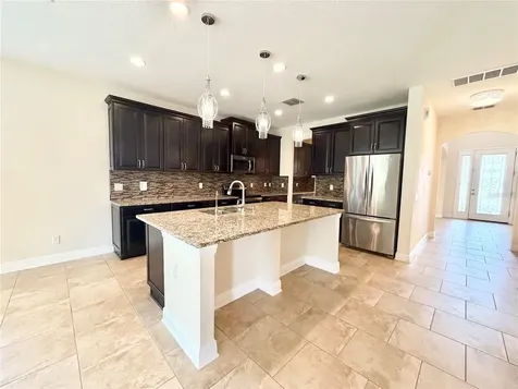 19522 Whispering Brook Drive Tampa FL 33647