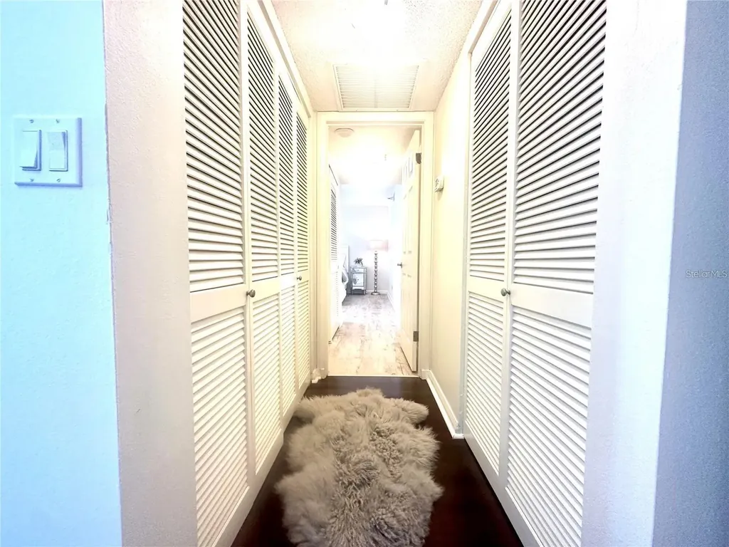 5950 Pelican Bay Plaza S Gulfport FL 33707