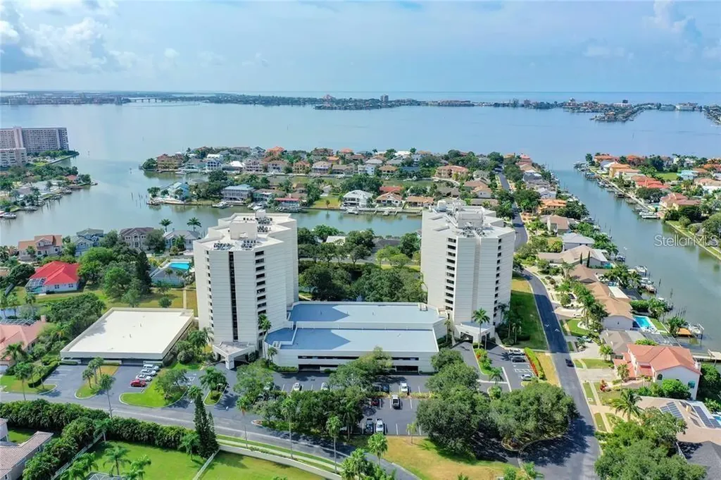 5950 Pelican Bay Plaza S Gulfport FL 33707
