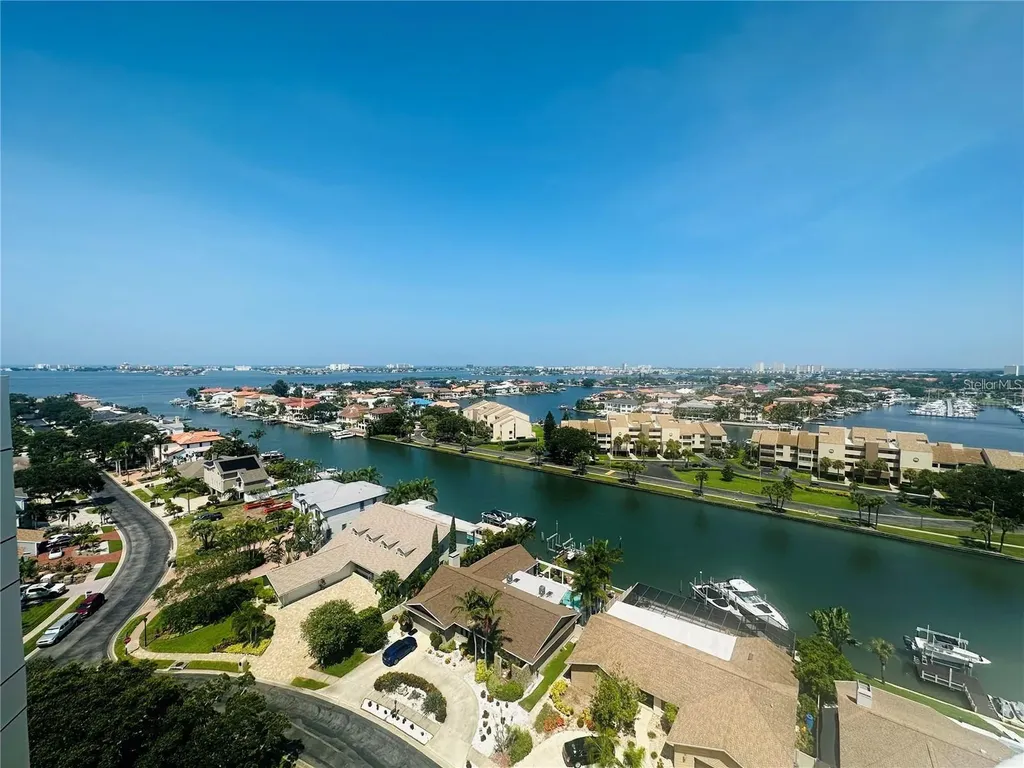 5950 Pelican Bay Plaza S Gulfport FL 33707