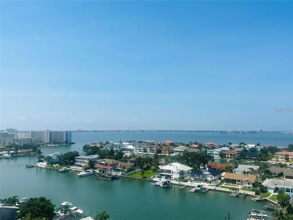 5950 Pelican Bay Plaza S Gulfport FL 33707
