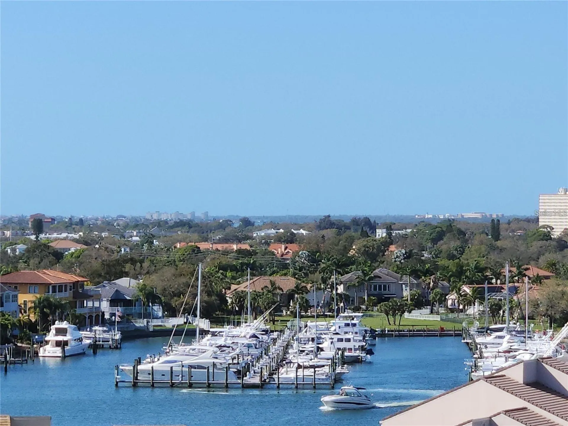 5950 Pelican Bay Plaza S Gulfport FL 33707