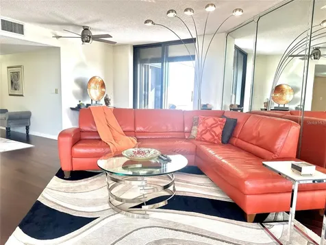 5950 Pelican Bay Plaza S Gulfport FL 33707
