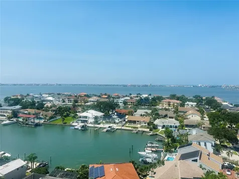 5950 Pelican Bay Plaza S Gulfport FL 33707
