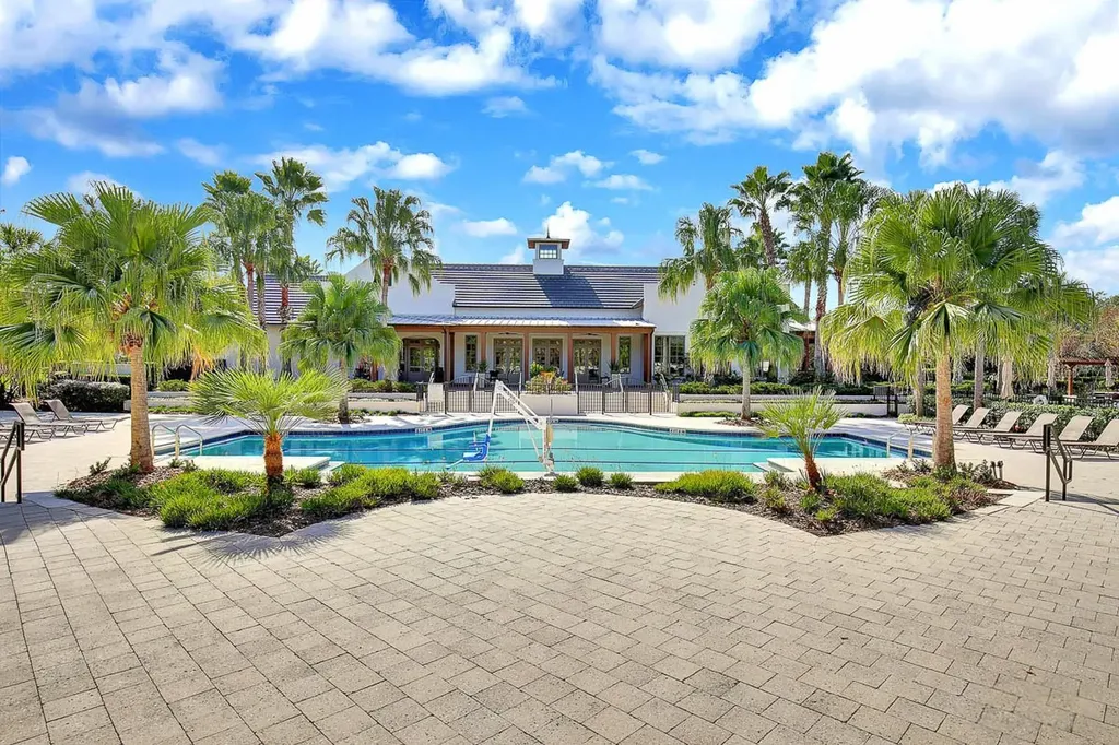 5310 Fishhawk Ridge Drive Lithia FL 33547