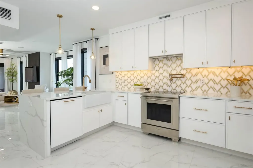 2360 Ocean Shore Boulevard Ormond Beach FL 32176
