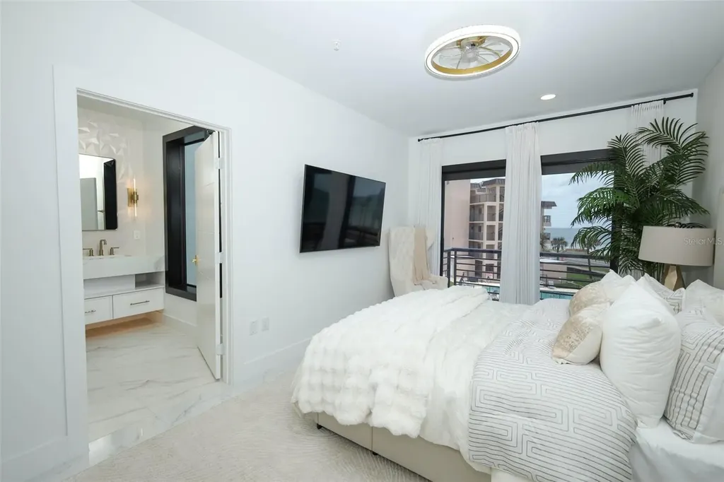 2360 Ocean Shore Boulevard Ormond Beach FL 32176
