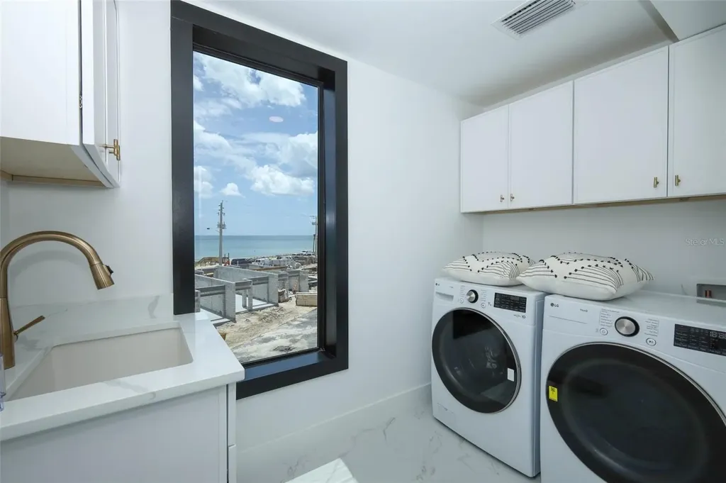 2360 Ocean Shore Boulevard Ormond Beach FL 32176