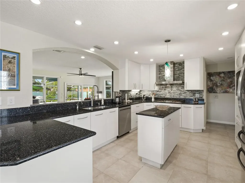 1508 S Riverside Drive New Smyrna Beach FL 32168