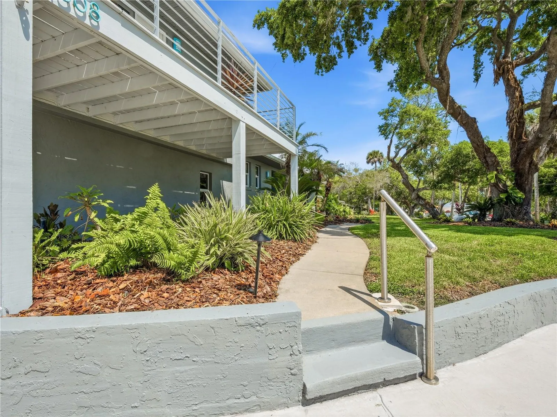 1508 S Riverside Drive New Smyrna Beach FL 32168