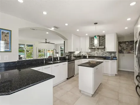 1508 S Riverside Drive New Smyrna Beach FL 32168