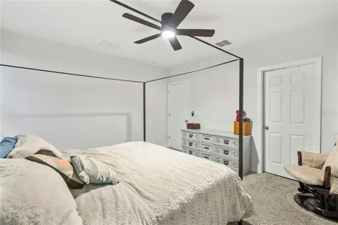 551 Amadoras Way St Cloud FL 34771