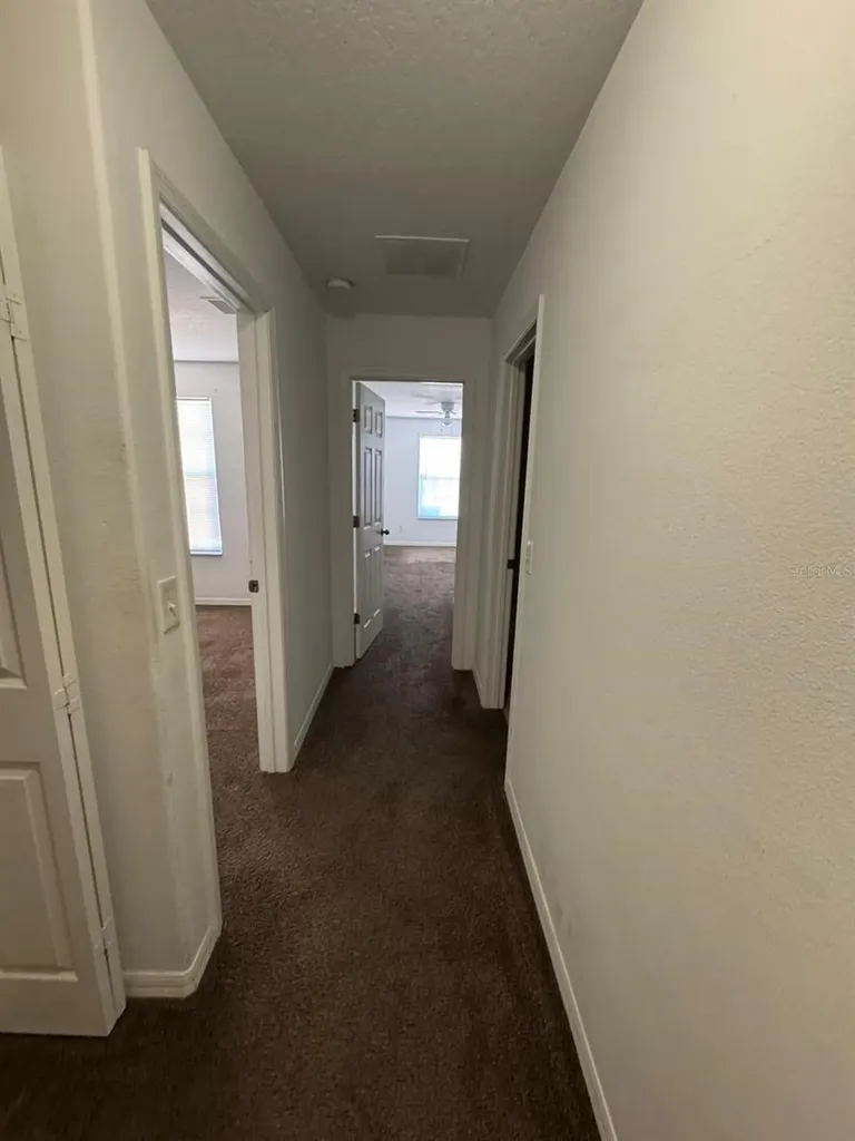 561 Cresting Oak Circle Orlando FL 32824