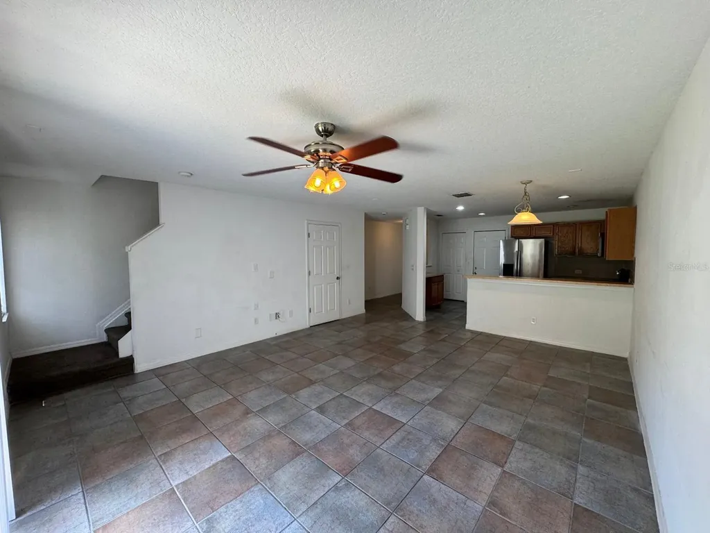 561 Cresting Oak Circle Orlando FL 32824