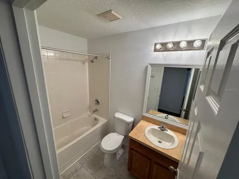 561 Cresting Oak Circle Orlando FL 32824