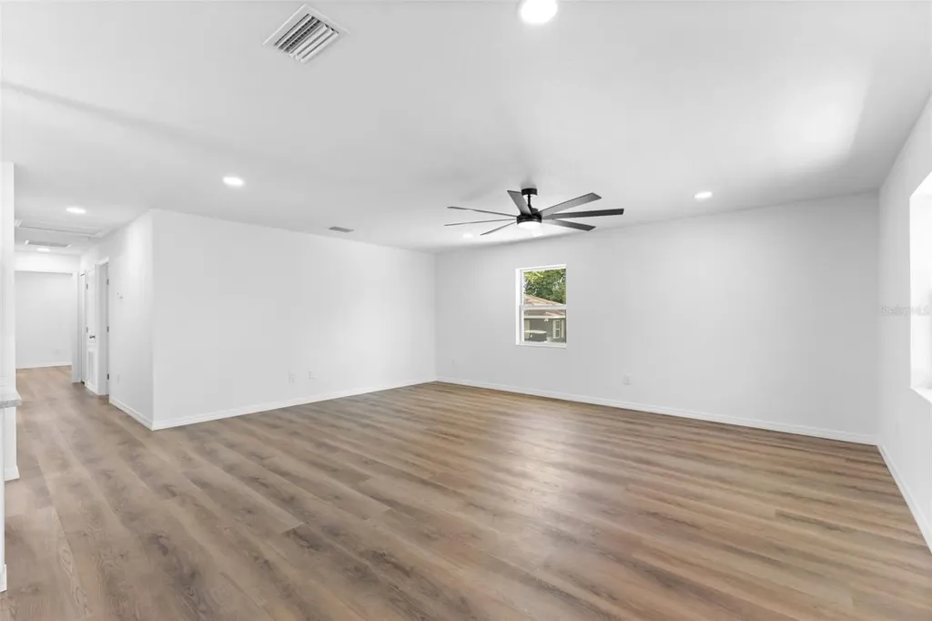 120 Brown Street Bradenton FL 34208