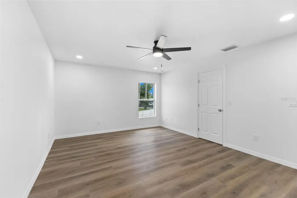 120 Brown Street Bradenton FL 34208