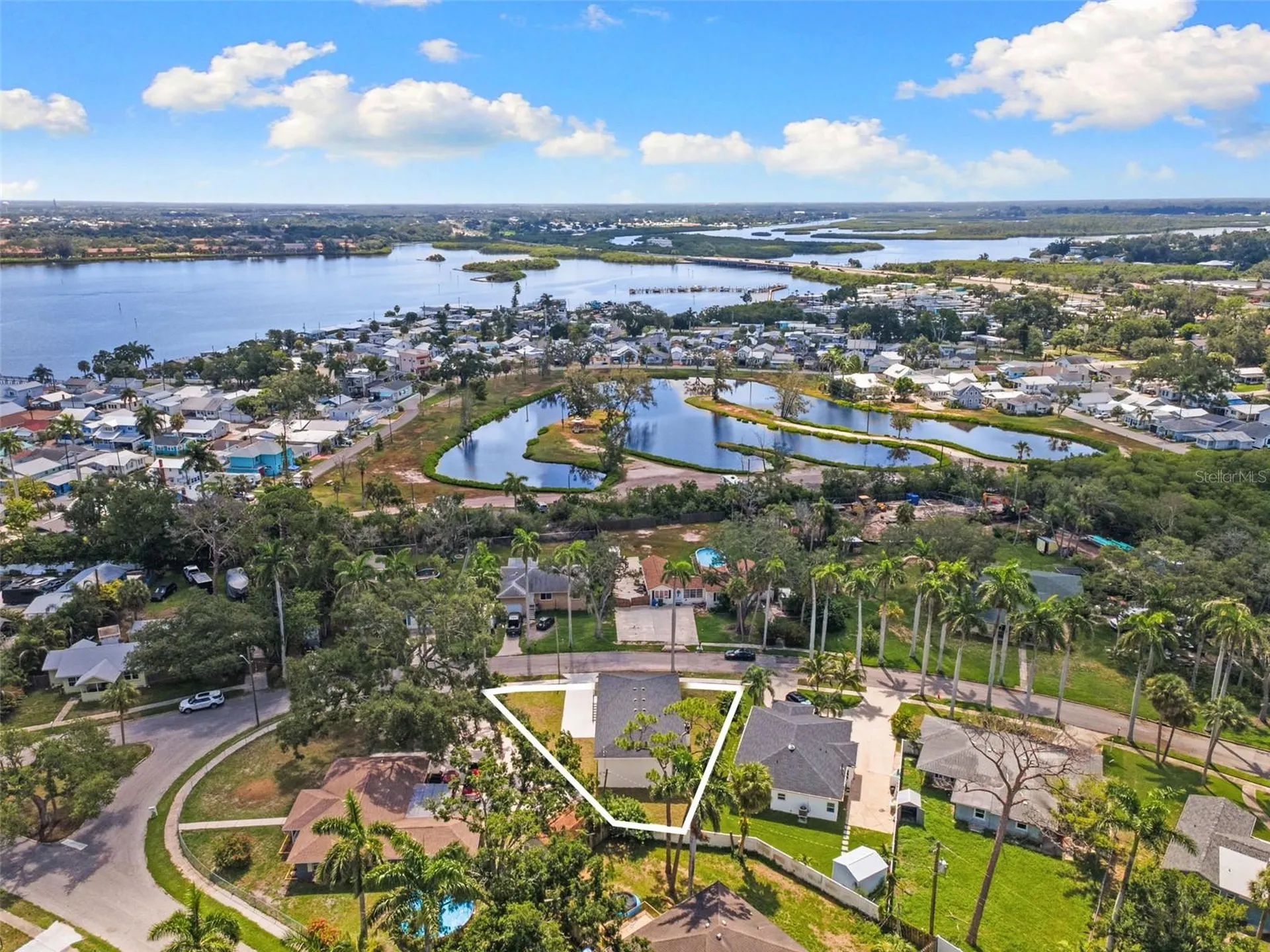 120 Brown Street Bradenton FL 34208