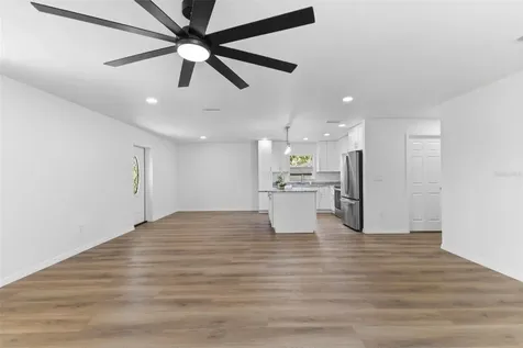 120 Brown Street Bradenton FL 34208