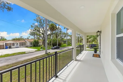 120 Brown Street Bradenton FL 34208