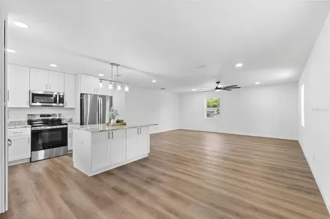 120 Brown Street Bradenton FL 34208