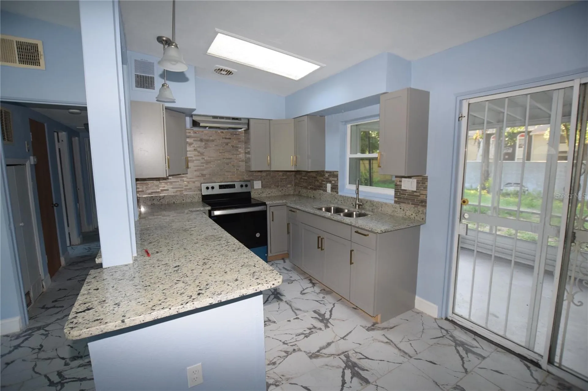 2637 Healy Drive Orlando FL 32818