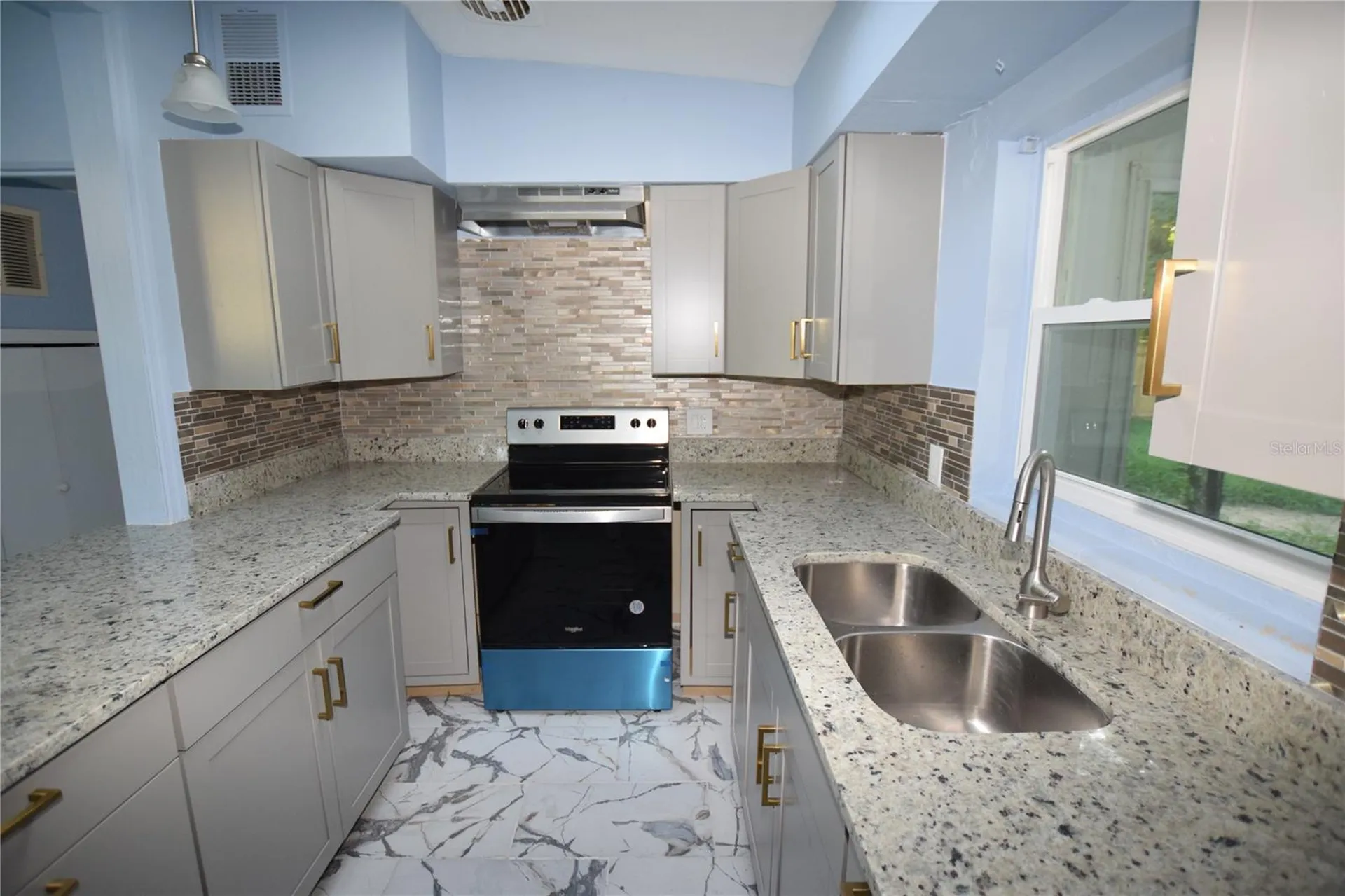 2637 Healy Drive Orlando FL 32818
