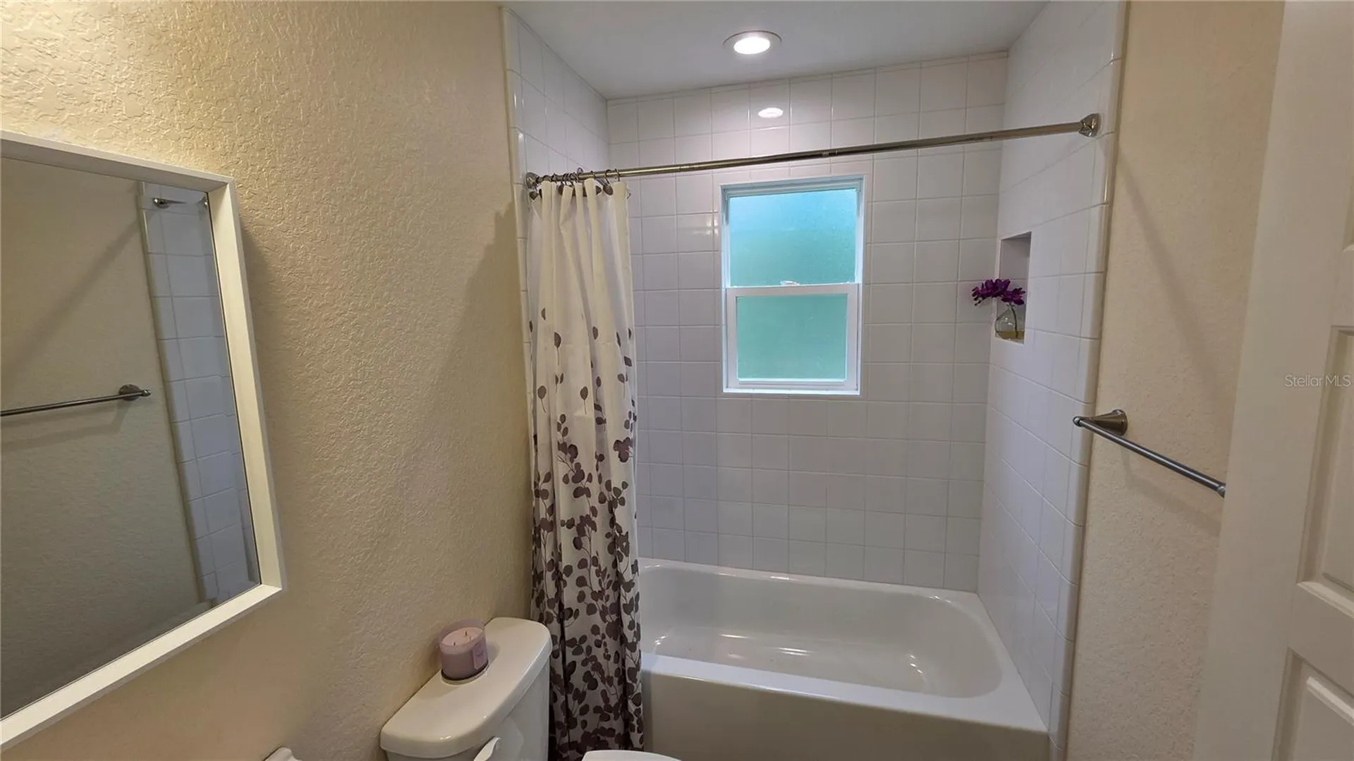 200 Hour Glass Circle Hawthorne FL 32640