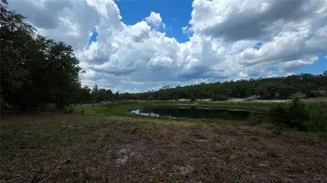 200 Hour Glass Circle Hawthorne FL 32640